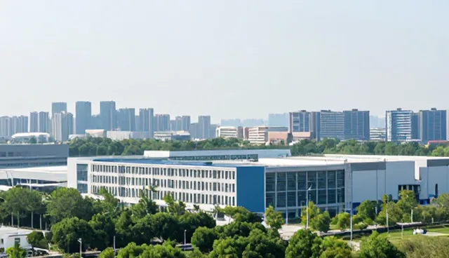 企业选型小程序时,如何避开技术限制?